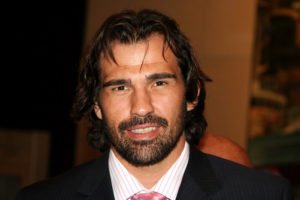 Victor Matfield Biography: Age, Wife, Net Worth & Career