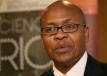 Mzwanele Manyi Biography: Age, Career, Relationship & Net Worth